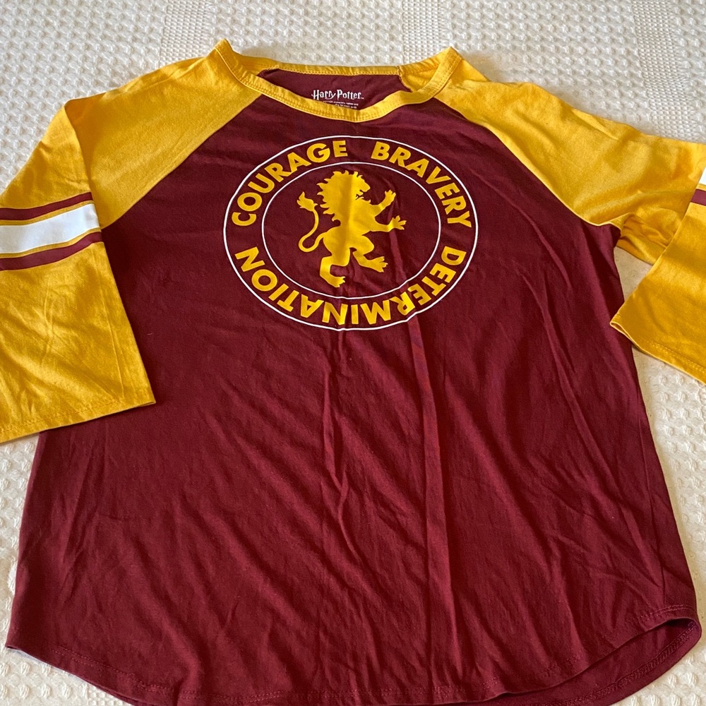 Warner Bros. Harry Potter Courage Shirt - Red and Yellow
